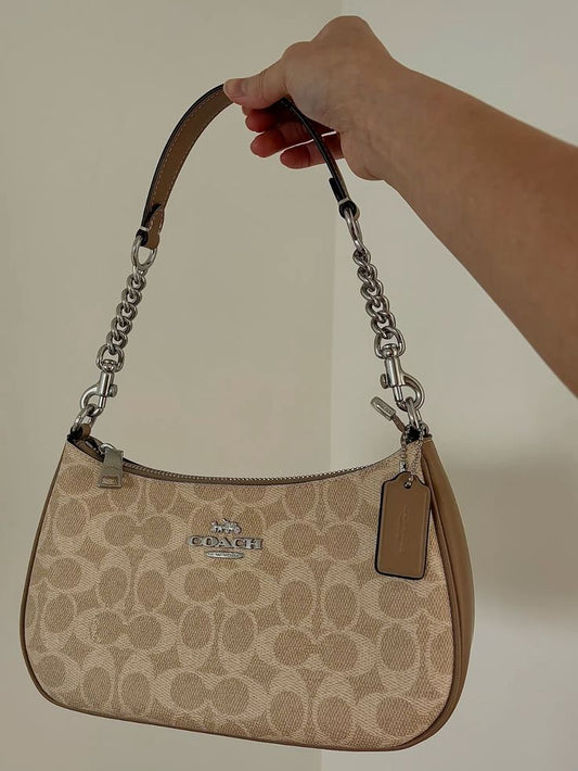 Coach Teri Shoulder Bag In Signature Canvas - Beige premium Dupe