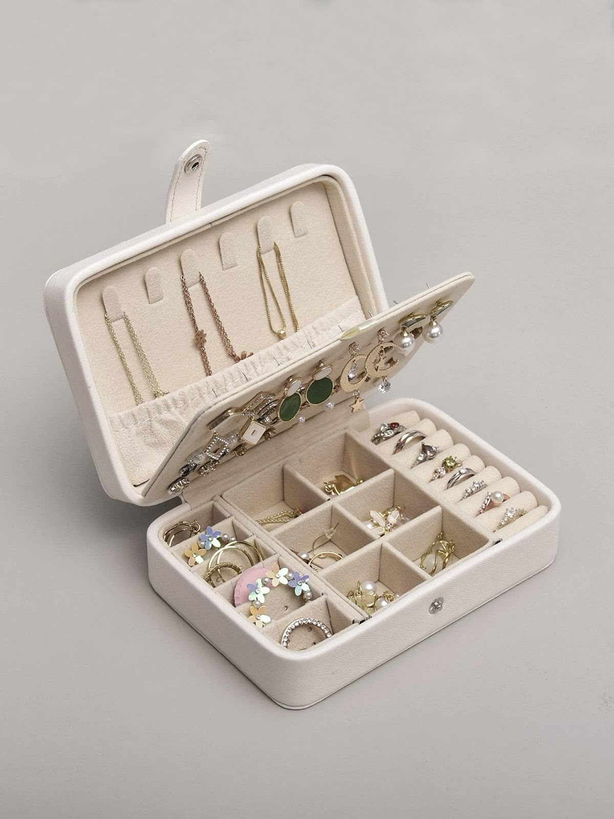 Portable Jewelry Storage Box - Organizer