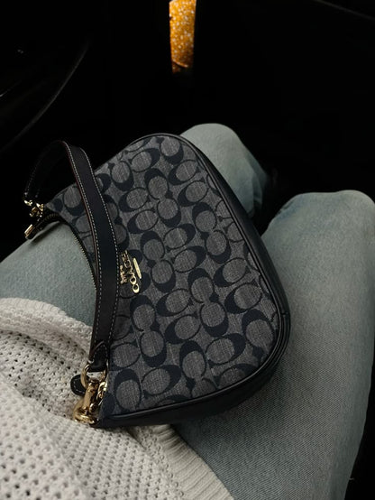 Coach Teri Shoulder Bag In Signature Canvas - Black