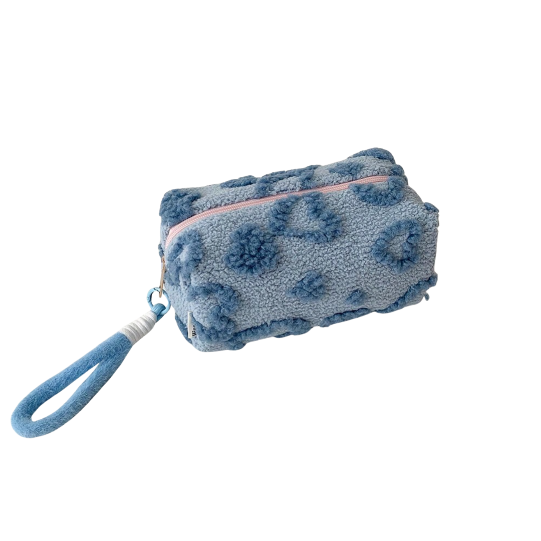 Heart-Shaped Large Capacity pouch - Organizer