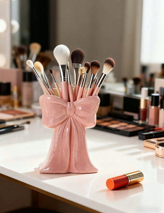 Bow-Shaped Makeup Brushes Holder - organizer