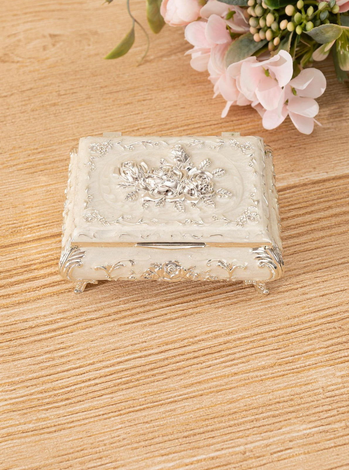 European Style Jewelry Storage Box - Organizer