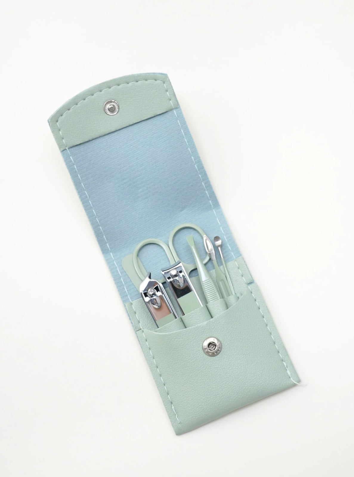 Portable Nail Clipper Set – 7pcs Stainless Steel Manicure & Pedicure Kit