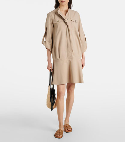 Loewe - Petal Anagram slide