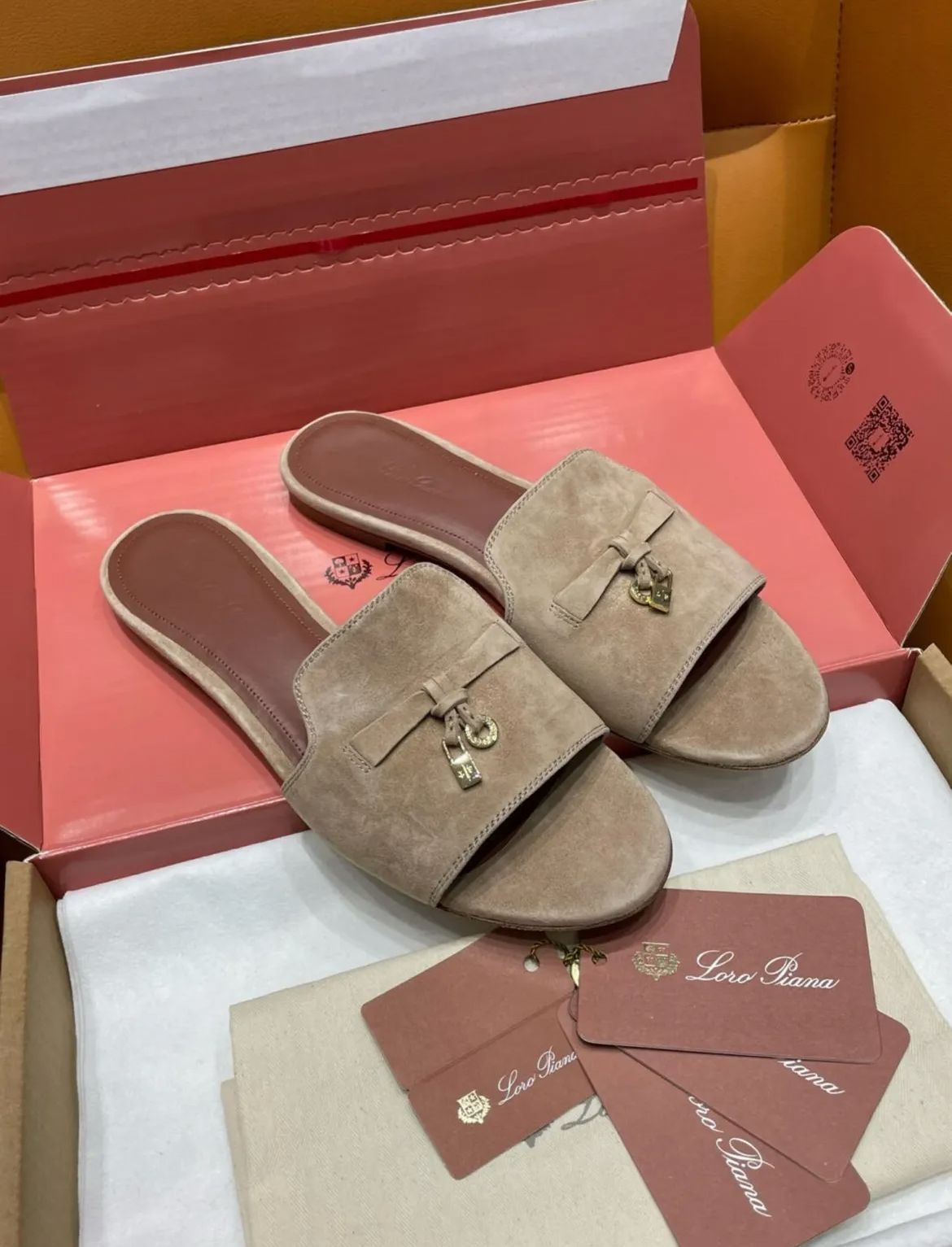 Summer Charms Suede Slides - Loro Piana