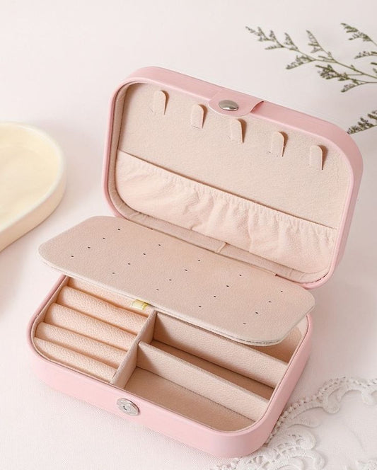 Portable Jewelry Storage Box - Organizer